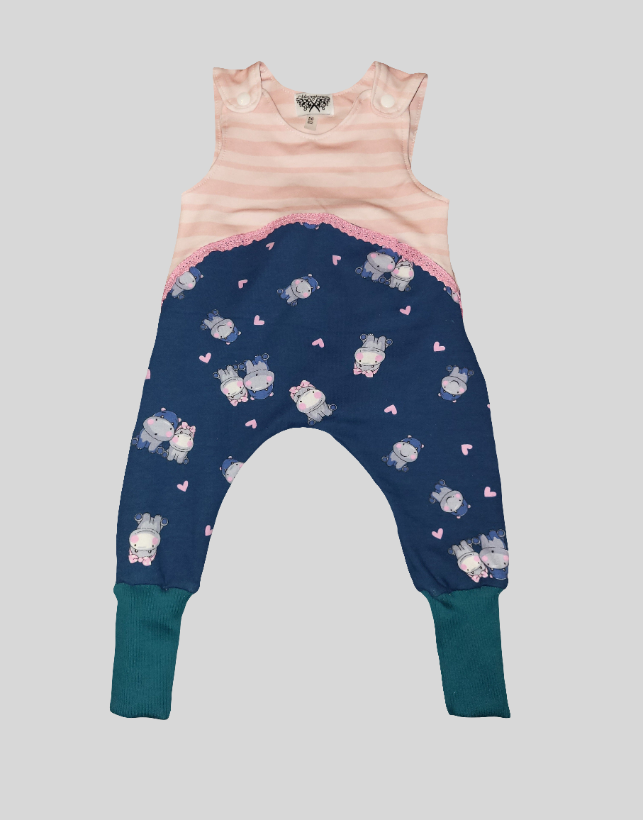 Strampler "Hippos" Größe 56-62