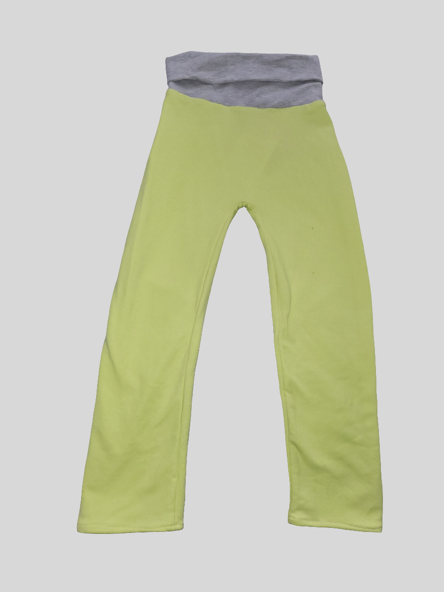 Hose "Quietschgrün" Größe 116-122